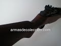 Replica no de fuego de un m1 garand, hecha en madera y aleacíon de metales: Simula los mecanismos externos de fuego: carga disparo. No es un artículo de airsoft, es una réplica, no detona ningún tipo de munición.