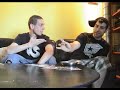 interview du chanteur et du bassiste de bleeding freaks entrecoup�e de videos live. projet l3 son