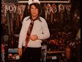 Voi sapevate che Nicola di Bari aveva fatto una sua versione di Light my fire dei Doors, vero? http://www.youtube.com/watch?v=bXsz7Wd4yww&feature=share