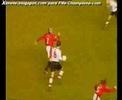 Rooney vs Cantona