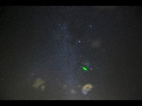 オリオン座流星群の大火球と流星痕 / Orionids　Fireball 2012