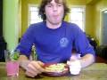 videos de Eating a sandwich