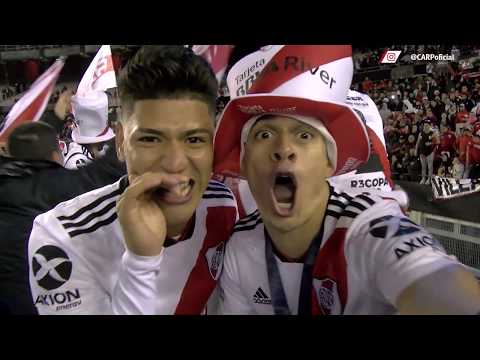 Desde el bus! Metete en la vuelta olmpica de River