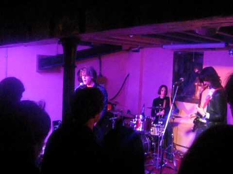 eons - Servant Jazz Quarters 30/05/2013 For more videos: http://www.facebook.com/IrenicaTV + subscribe to this channel if you like it! All the rights to any origina...