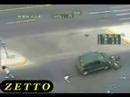 Motociclista � atingido por carro