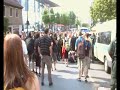 UNIQUE TV:  20 Nazis, hunderte Demonstranten,  prügelnde Polizisten und ein Chor