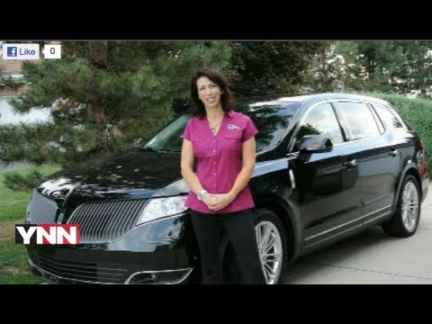2013 Lincoln MKT: Expert Car Review by Lauren Fix