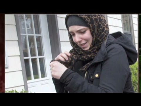 Bombing suspect's widow talks to FBI