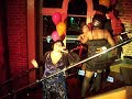 Kim Yarbrough performs for Cher Rue