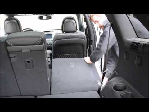 Putting The Seats Down In The Kia Sorento 2014