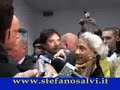 Salvi da Alfano! Spintoni! \"Non so nulla degli informatici\"