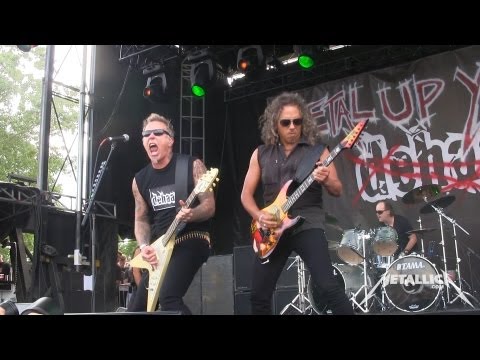 Metallica - dehaan stormed the small Damage Inc. stage in the middle of the afternoon on June 8, 2013 during Orion Music + More Day #1. Jump in the Fire in Tuning Room (...