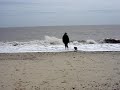 Murph and Fry in \"The Sea\"