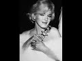 can you name the hollywood celebrities she hung out with in this video?