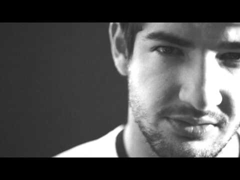 Corinthians divulga v�deo de Alexandre Pato se apresentando com a nossa camisa
