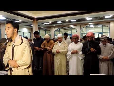 taraweeh - Qari Youssef's Facebook Fan Page: http://www.facebook.com/QariYoussefEdghouch Amazing Taraweeh Ramadan 2013 1st Night (surat Al-baqara) @ Islamic Center of S...