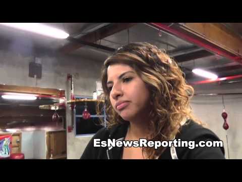 pretty girl looking for a date for mayweather vs maidana EsNews Boxing