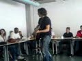 Herr Hannemann singt \"Wonderwall\" von Oasis
