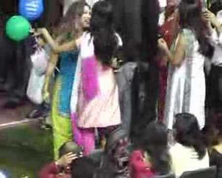 http://video.priyo.com