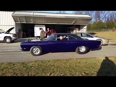 Blown Hemi Roadrunner Doing A Burnout