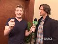 Jared Padalecki caught up with Jason C. at the recent Supernatural convention in LA, and he's got answers to your many pressing questions! In this interview, Jared talks about Sam turning evil, what went through his mind when he filmed Dean's death scenes, and the fun of being klutzy in 
