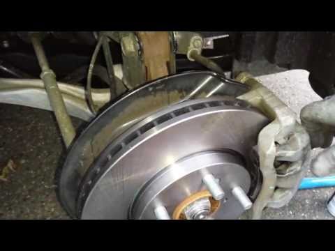 how to bleed brakes on 2006 honda odyssey