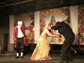 lors de la f�te � voltaire 2008, une �trange flamme s'est fray� un chemin jusqu'au ch�teau du philosophe, en pr�sence de l'ambassadeur de la chine �ternelle, venu demander le soutien de voltaire, � quelques semaines des jeux olympiques de p�kin, apr�s la r�pression qui s'est abattue sur le tibet et ses bonzes. de quel c�t� voltaire penchera-t-il ?