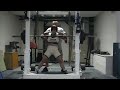 Natalie Harrington squats 420 with no knee wraps