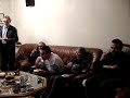 Tomando las 12 Uvas de la suerte
