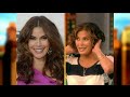 teri hatcher on the view showing off amazing legs in tiny shorts.