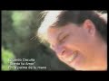 Imagen del video Eduardo Dacu�a - Siento tu amor de Eduardo Dacu�a: Video Cat&oacute;lico en Trovador 