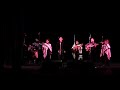 las voces blancas interpretan la zamba 