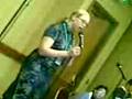 Val Sings