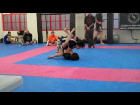 women`s submission wrestling