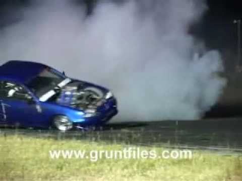 Holden ute burnout (gone wrong)