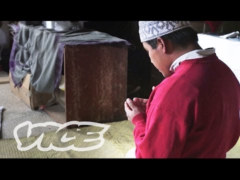 Mexican - VICE Mexico traveled to San Cristóbal—in the southern state of Chiapas, Mexico—to meet Cheb Cheb Ibrahim, one of the first Mexican Indians to convert to Isla...