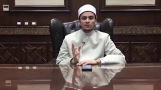 توفيت والدتي ومعي ذهبها ولا يعلم أحد بذلك فهل يجوز توزيعه بشرع الله بدون إعلام الورثة؟