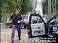 Young Suspect with gun try to kill cops  !