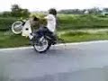 Rempit Jalanan Jatuh Longkang Rempit Jalanan Jatuh Longkang