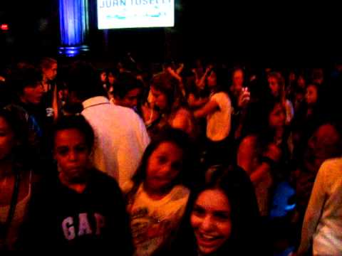 Fiesta en Hard Rock Cafe Orlando Parte 5