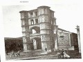 Valladolid es una ciudad y municipio español situado en el noroeste de la Península Ibérica, capital de la provincia homónima, y sede de las Cortes y la Junta de la comunidad autónoma de Castilla y León.2 Cuenta, según los datos del padrón de 2010, con 315.522 habitantes, siendo el 13.er municipio más poblado de España y el primero de todo el noroeste español.3 Por su parte, el área metropolitana de la ciudad, conformada por 23 municipios, es la 20.ª de España, con una población de 416.756 habitantes (INE 2010).4 5 Aunque existen indicios de asentamientos pertenecientes al Paleolítico inferior, Valladolid no tuvo una población estable hasta la Edad Media. Durante la repoblación de la Meseta, Alfonso VI encargó al conde Pedro Ansúrez su poblamiento, otorgándole el señorío de la misma en 1072. A partir de esta fecha se inicia su crecimiento, dotándose de distintas instituciones; Iglesia Colegial, Universidad o Alcázar Real. Esto le permitió convertirse en sede de la Corte castellana, y posteriormente, entre 1601 y 1606, capital del Imperio español, hasta que la capitalidad pasó definitivamente a Madrid. A partir de entonces se inicia un periodo de decadencia que sólo se salvará con la llegada del ferrocarril, en el siglo XIX, y con la industrialización de la ciudad, ya en el siglo XX. Conserva en su casco antiguo un interesante conjunto histórico, compuesto por casas, palacios, iglesias, plazas, avenidas y parques, junto con un importante patrimonio museístico. Entre los <b>...</b>