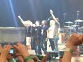 Pearl Jam Copenhagen 2007-06-26 FAN ON STAGE