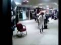 videos de Taking down a wall