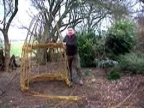 Hoggywart - Living structures can be very interesting and I've seen some really good examples in gardens that are open to the public. They are mostly made from willow wh...