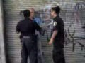 pelea ente pelado y 6 patobas y 2 policias :) juajua