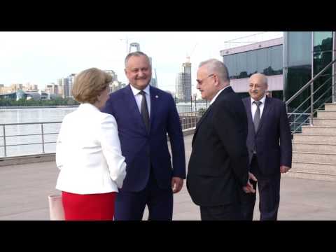 Președintele țării, Igor Dodon a avut o discuție cu prim-ministrul Azerbaidjanului, Artur Rasizade
