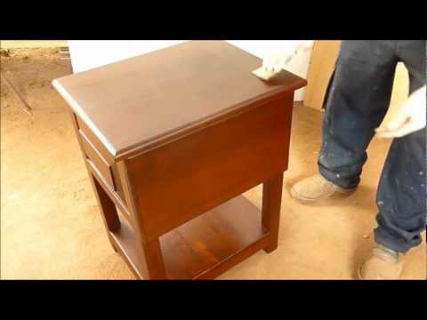 luislovon - http://madera-fina.blogspot.com Muy bueno dias amigos y amigas, el dia de hoy hare un video sobre el laqueo o pintade madera paso a paso, ya que muchos usuar...