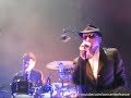alain bashung - mes prisons - olympia 14/06/2008
quel concert formidable ! une immense �motion. 
alain �tait en pleine forme avec une voix plus pr�sente que jamais. 
alain, tu restes plus que jamais un artiste hors norme, le plus grand chanteur fran�ais. 
j'ai moi-m�me �t� en chimioth�rapie (et j'en suis sorti), nous sommes tous avec toi...