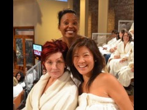 Talk Show - Sheryl Underwood, Sara Gilbert, Sharon Osbourne, Aisha Tyler, and Julie Chen talk about the season premiere of CBS' The Talk no makeup show. To read more abo...
