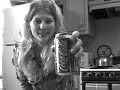 Adcenter Coke: Mama?